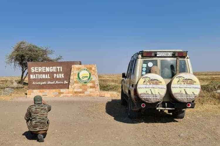 serengeti migration safari